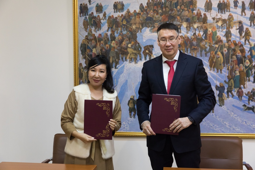 Подписано соглашение о сотрудничестве между НХМ РС (Я) и МО «Таттинский улус (район)»